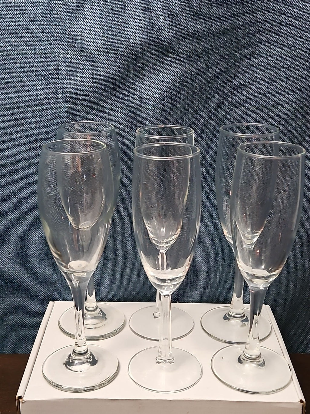 Set of 6 Classic Champagne Flutes | 6oz Trumpet Shape | Elegant Clear Glass Stem