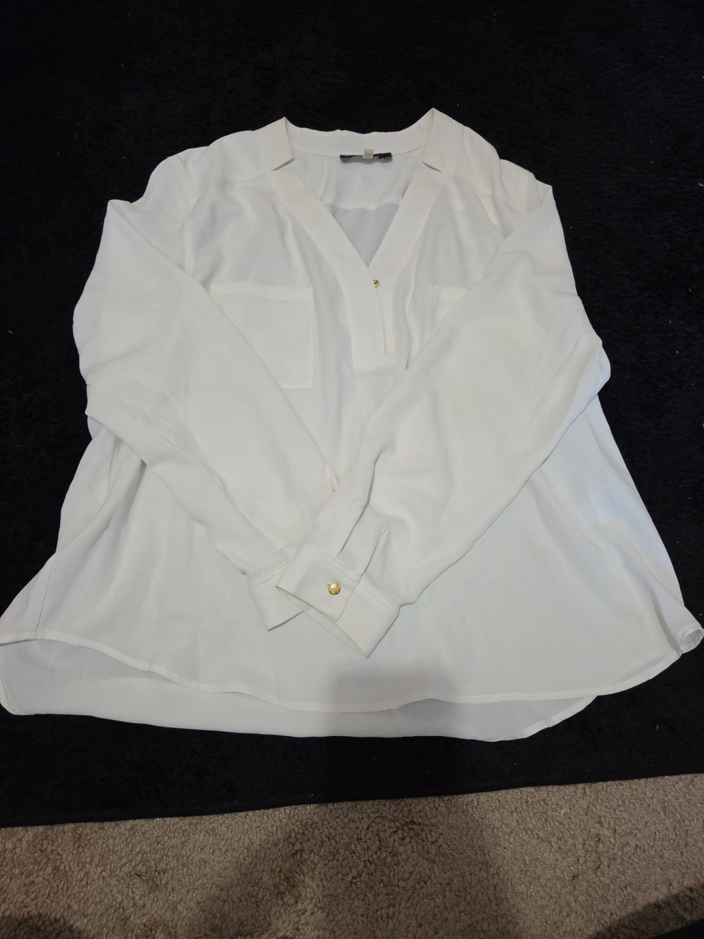 Nine West Blouse White Pocket Split Neck Career Top Gently Used Size PXL