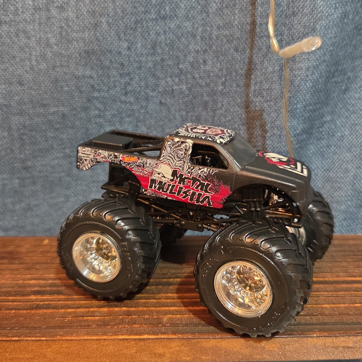 Hot Wheels Monster Jam Metal Mulisha Diecast Truck 2016