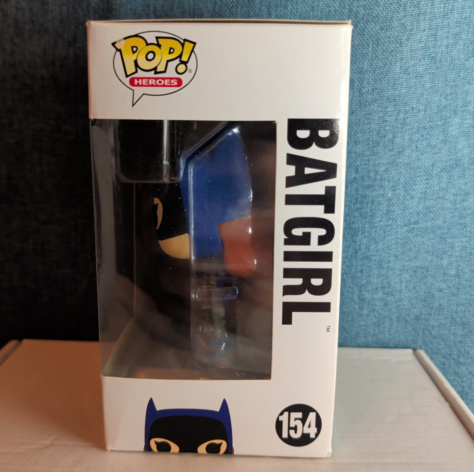 Funko Pop Heroes  Batgirl 154 Batman Animated Vinyl Figure NIB with Protector