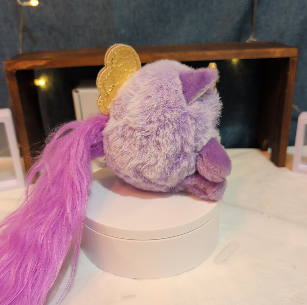 Zuru Rainbocorns Purple Kittycorn Fluffy Tail Gold Wings 2024