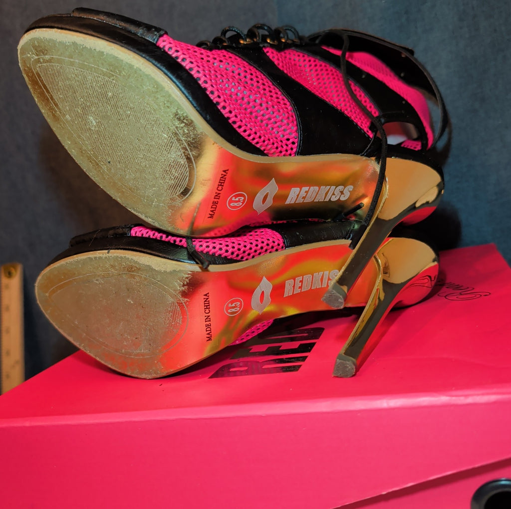 RedKiss Summer Stunner Heels Size 8.5 Pink Black Lace Up Caged Stiletto
