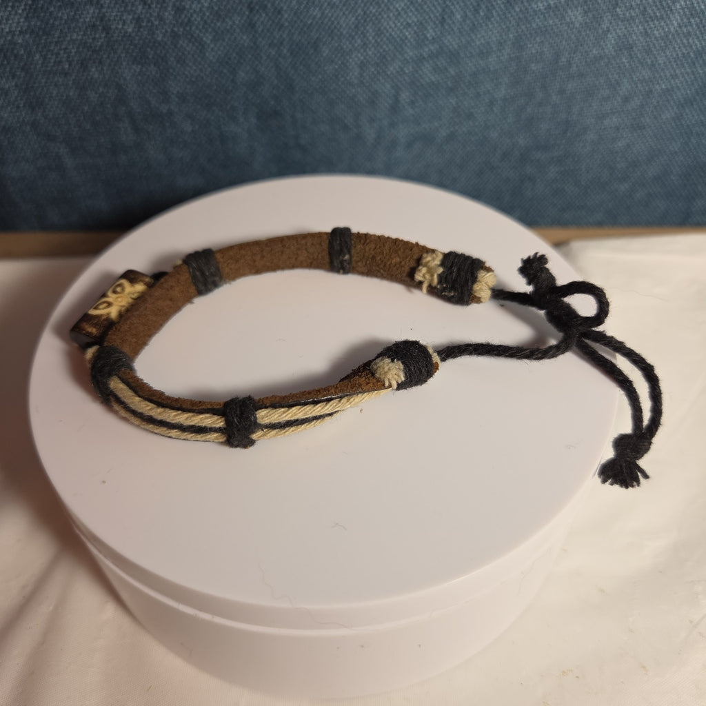 Boho Tribal Leather Cord Bracelet Carved Bead Unisex