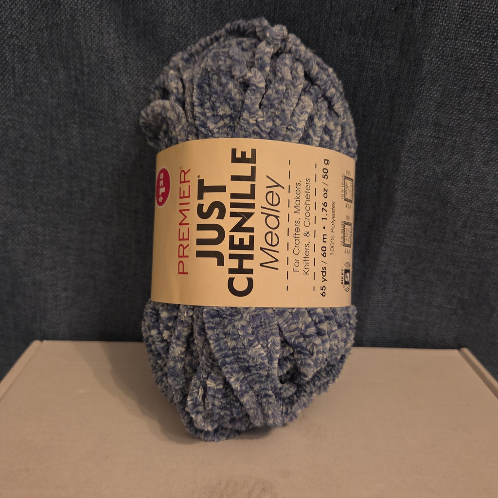 Premier Just Chenille Medley Yarn Navy Blue Lot 202 Bulky 5 Polyester