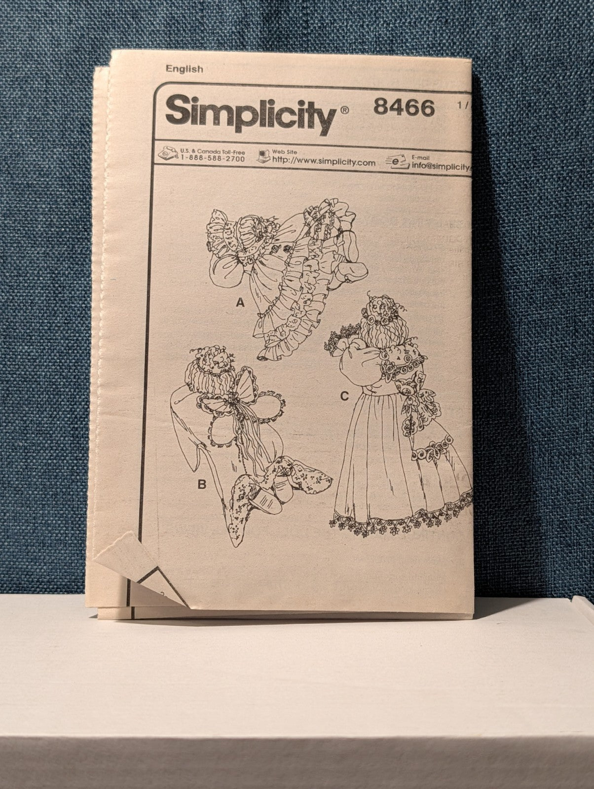 Simplicity 8466 Walnut Creek Hide&Seek Doll Pattern 98 Topsy Turvy 3 Sizes Uncut