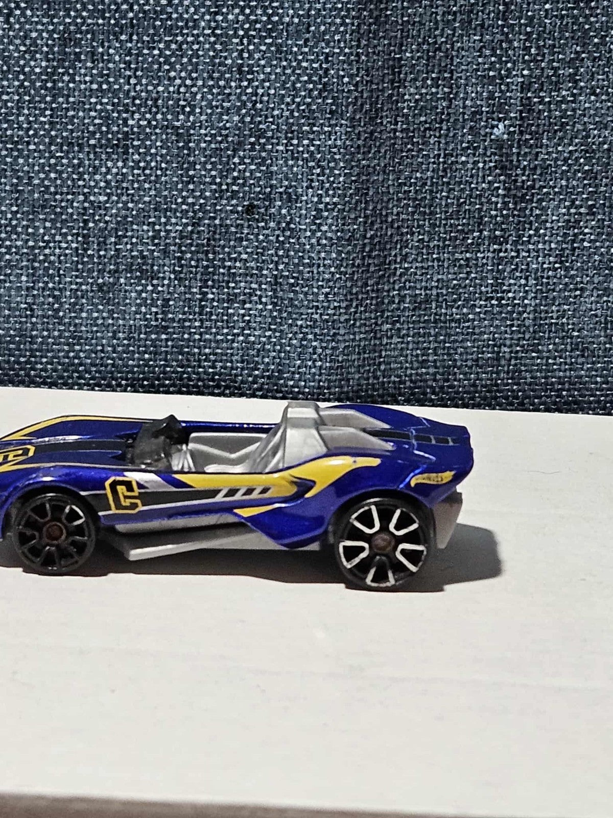 Hot Wheels Carbonic | 2023 Multi-Pack Exclusive Candy Blue | Loose Track Car |