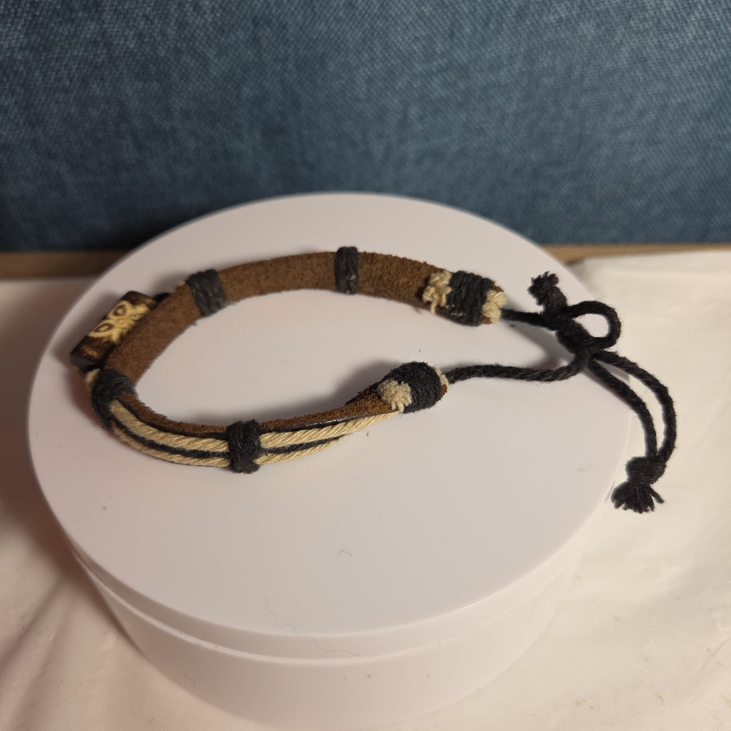 Boho Tribal Leather Cord Bracelet Carved Bead Unisex