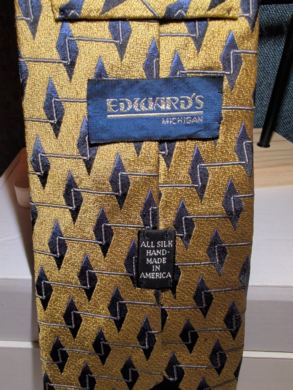 Vintage Edwards Michigan Silk Tie Gold Geometric Art Deco Men's Necktie 59"