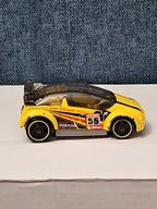 Hot Wheels Super Gnat | 2013 HW Stunt Track Aces | Yellow #55 Race Car