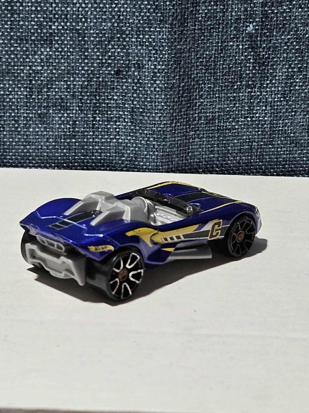 Hot Wheels Carbonic | 2023 Multi-Pack Exclusive Candy Blue | Loose Track Car |