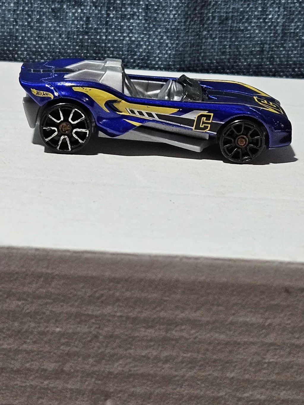 Hot Wheels Carbonic | 2023 Multi-Pack Exclusive Candy Blue | Loose Track Car |