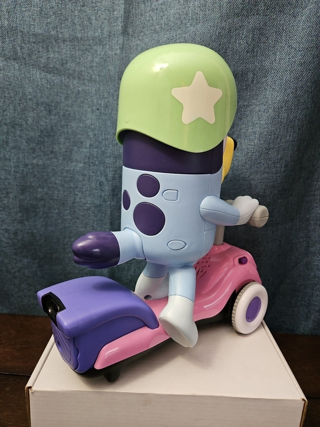 VTech Bluey Scooter Toy | Sings & Talks | Follow Me Game | Interactive Dancing