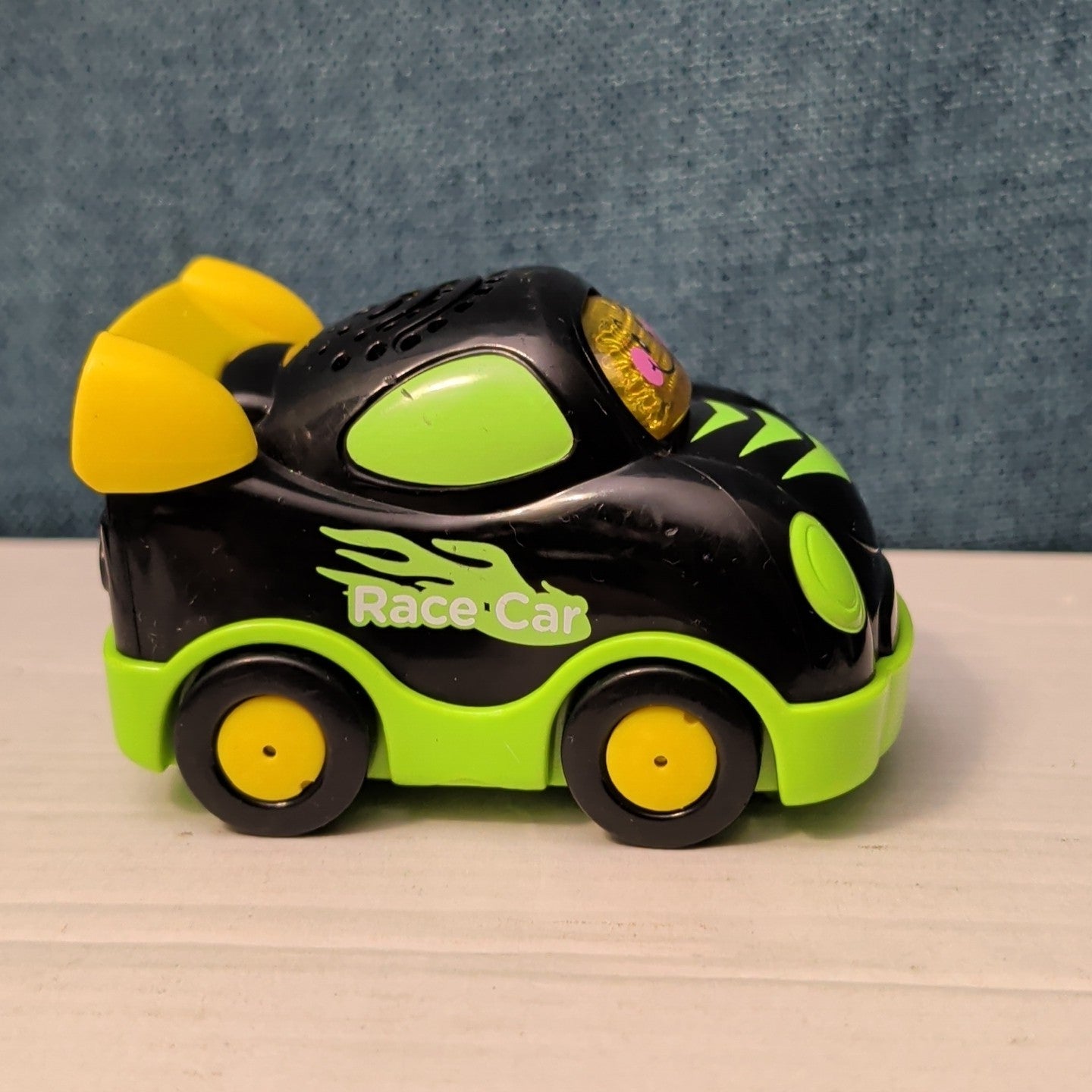 VTech Go! Go! Smart Wheels Race Car | Black & Green | Lights & Sounds SmartPoint
