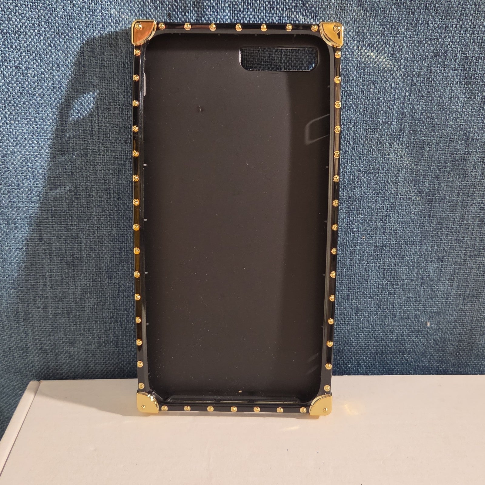 Luxury Trunk Rose Phone Case Gold Rivet Retro Cover