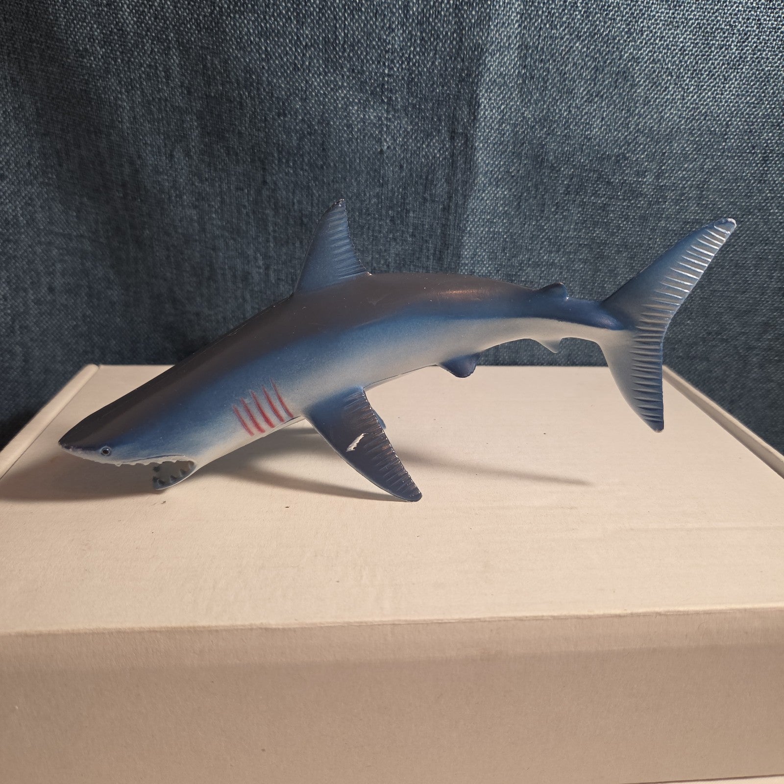 Fun Express Rubber Shark Toy Figure IN1963 Blue Gills Marine Life