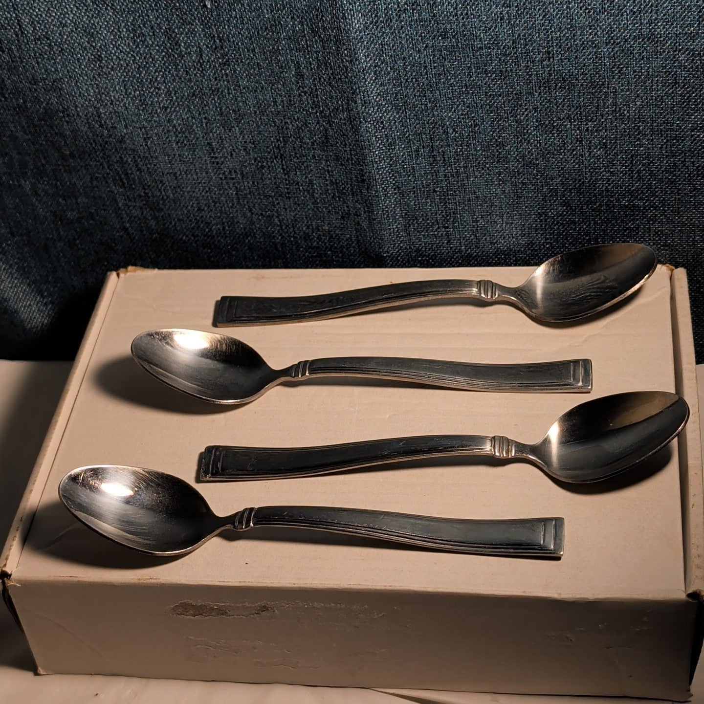 Set of 4 Hampton Silversmiths PORTFOLIO Glossy Spoons | 18/0 Stainless 208
