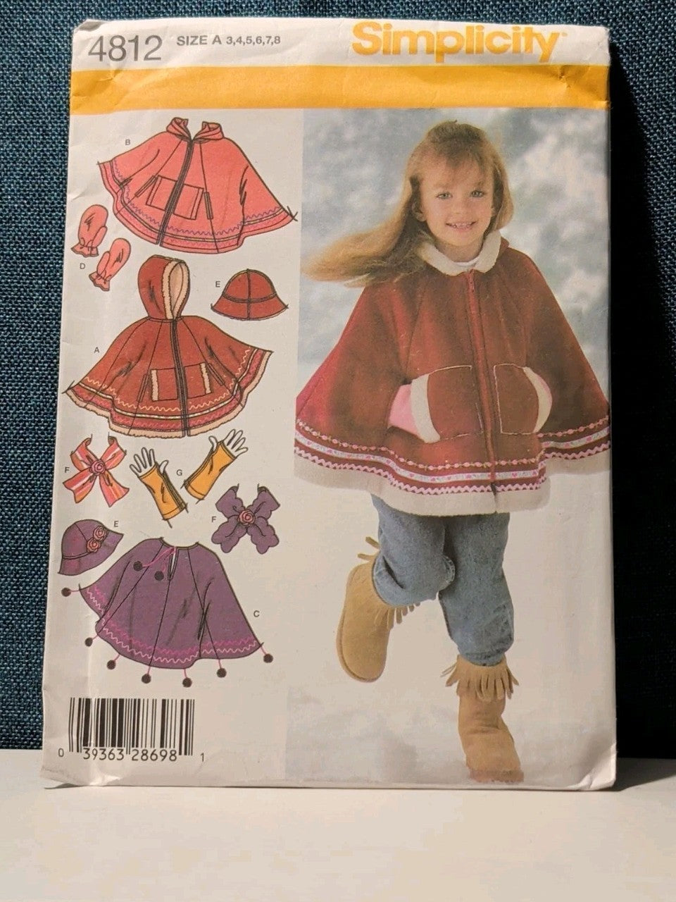 Simplicity 4812 Child's Poncho Hat Mittens Pattern Sz 3-8 | UNCUT |Cozy Fleece