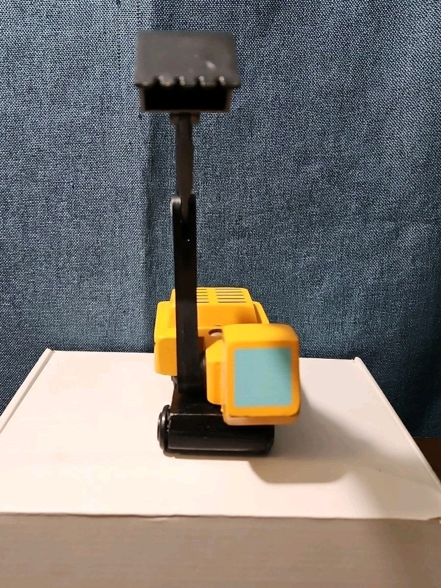Wooden Railway Steam Shovel Excavator Construction Vehicle for Train Set