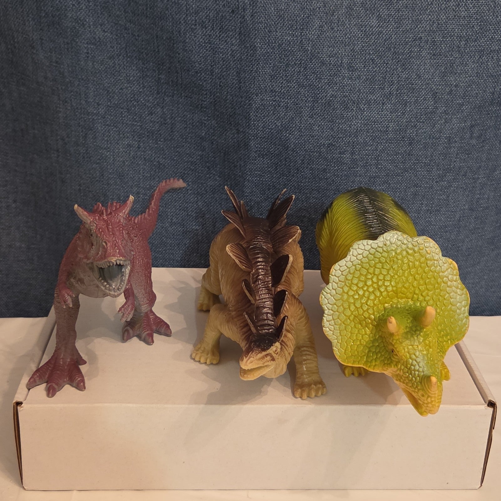 Dinosaur Toy Figures Lot of 6 T-Rex Triceratops Stegosaurus