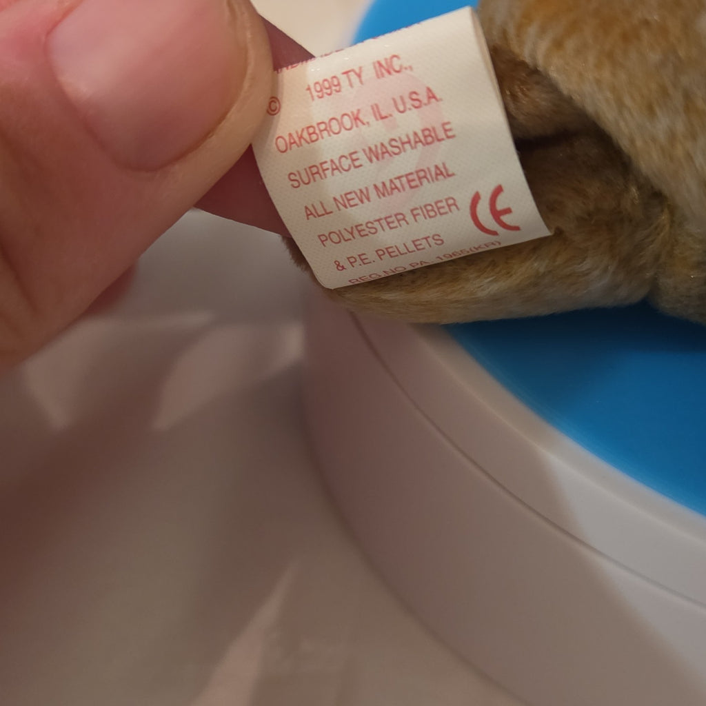Ty Beanie Baby Nibbly Bunny Rabbit Plush 1999 NWT Hard Tag Protector