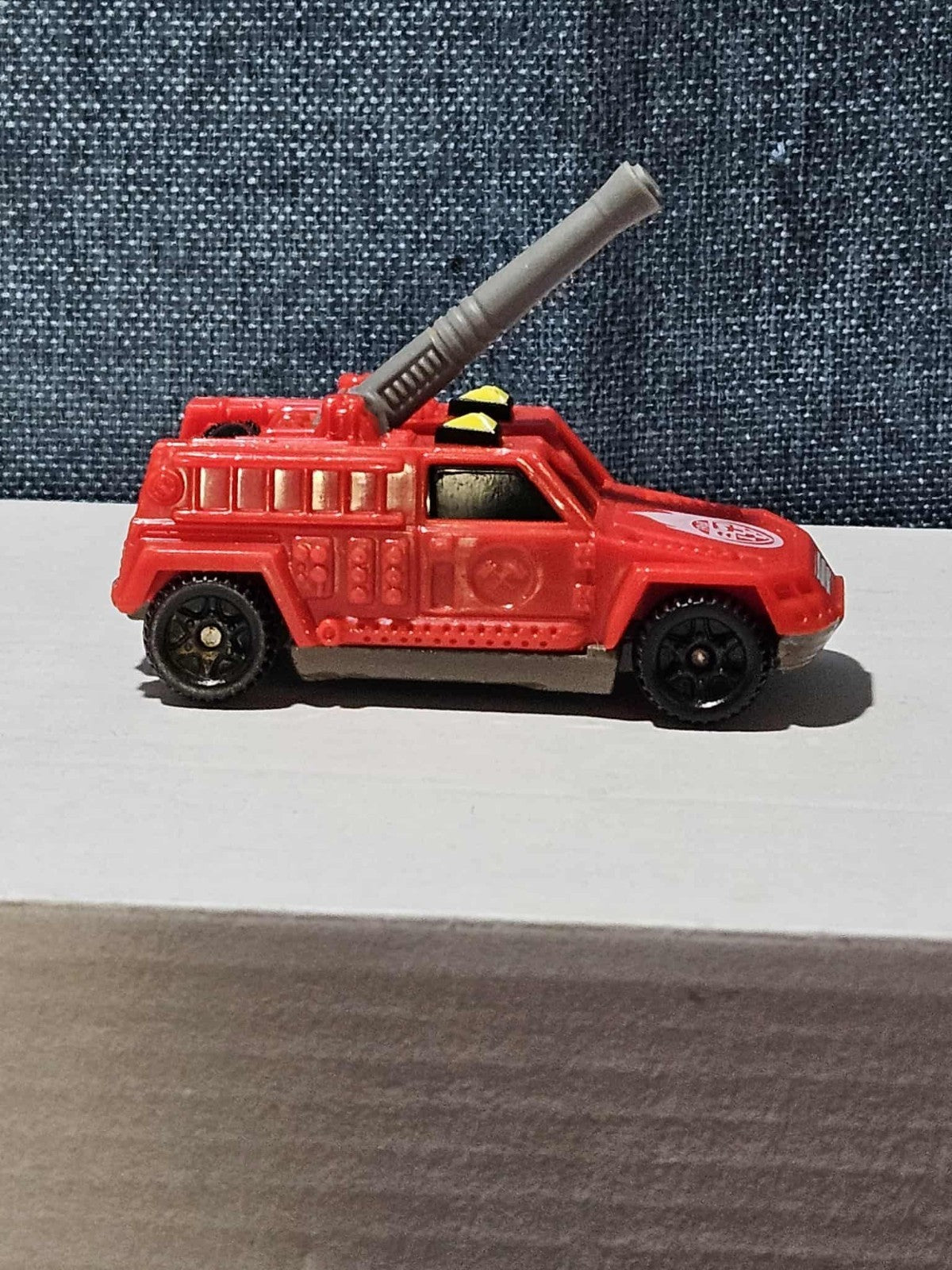 1997 McDonald's Hot Wheels FIRE TRUCK #5 Red Rescue Vehicle 90s Vintage Loose