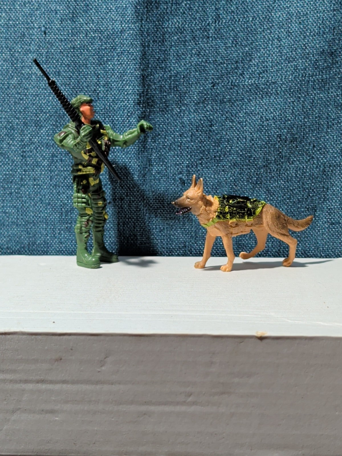 8 Pc. Soldier Action Figure & K9 Dog | Army Vehicles| Military Toy Strike Team