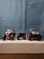 3-Piece Monster Truck Set | Hot Wheels Twin Mill & Howlin' Heat