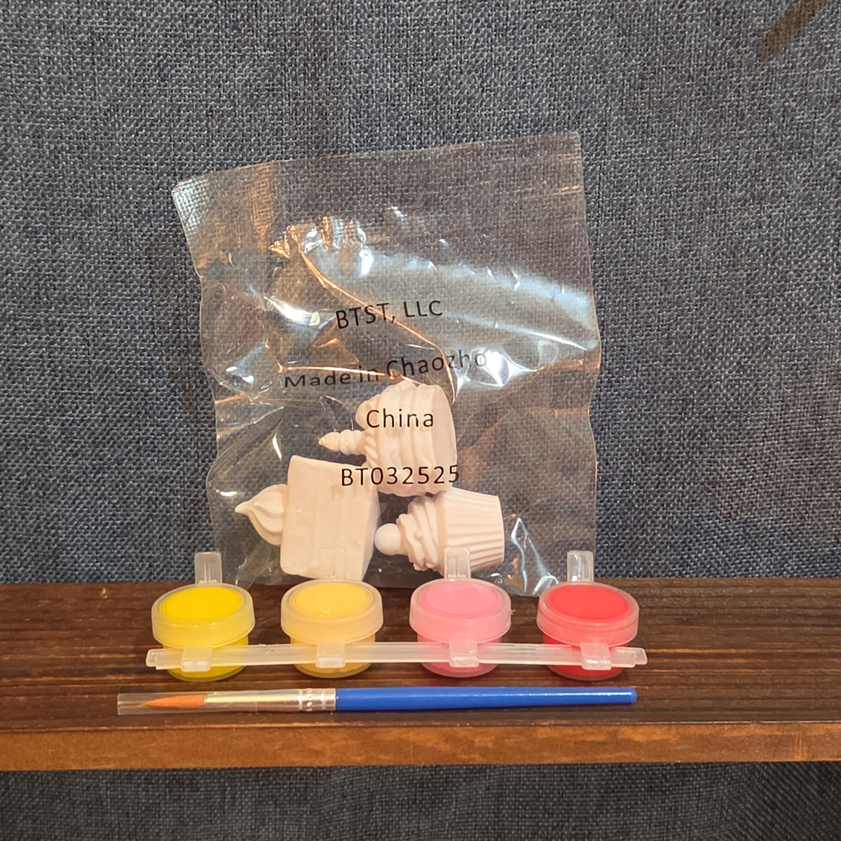 Make Mini Moments Cake Shop DIY Ceramic Paint Kit Miniatures