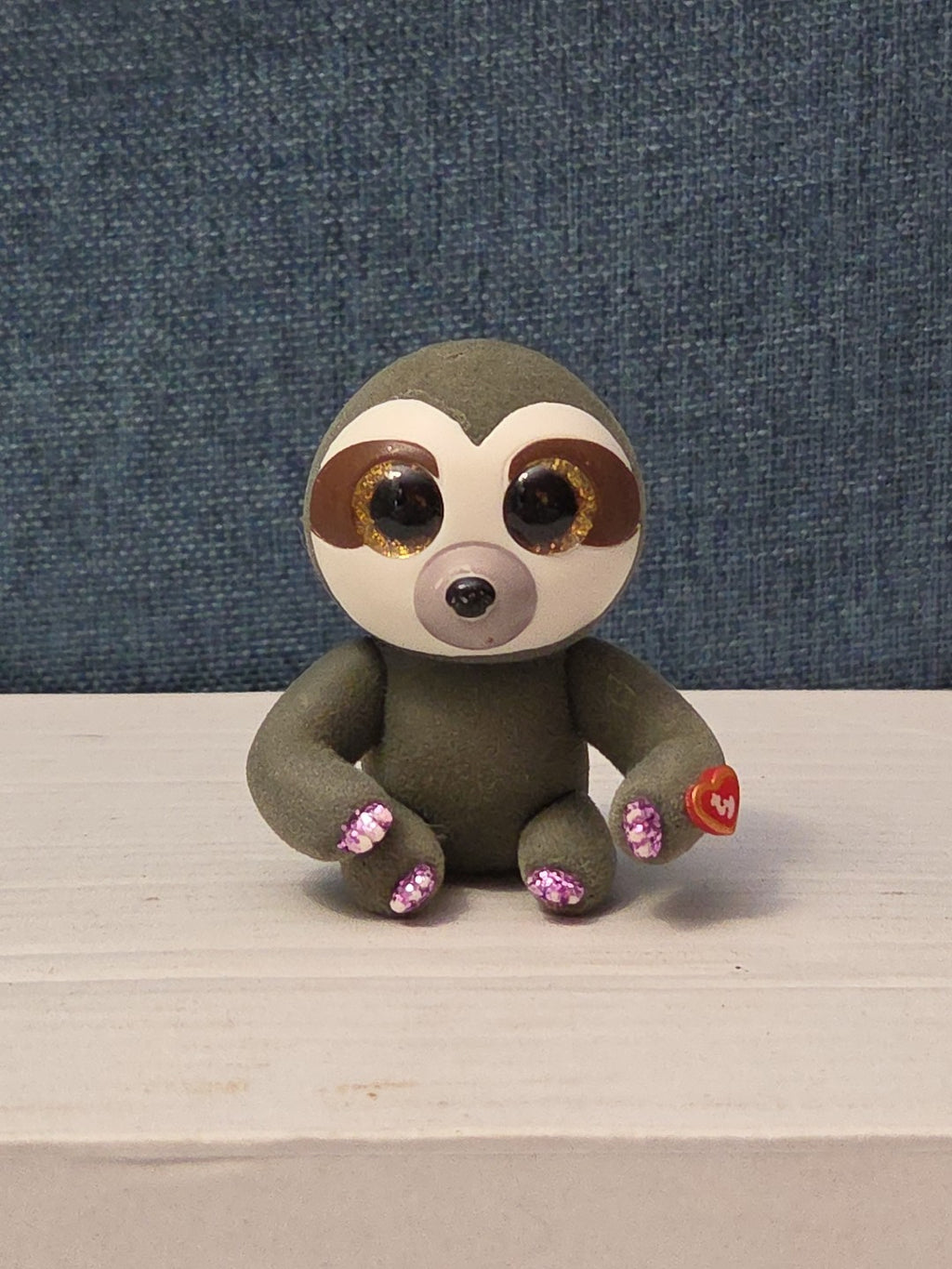 TY Mini Boos Series 4 Dangler The Sloth Figure | 2" Flocked Collectible | Glitte