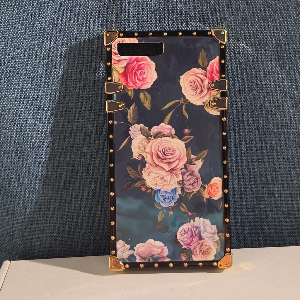Luxury Trunk Rose Phone Case Gold Rivet Retro Cover