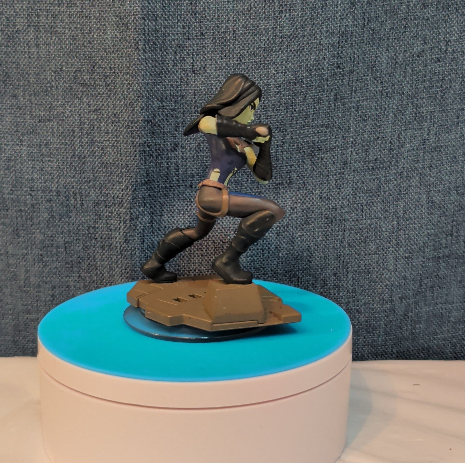 Disney Infinity 2.0 Gamora Guardians of the Galaxy PVC Figure Loose
