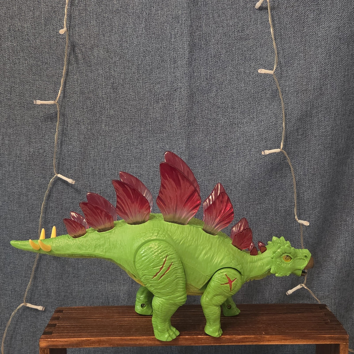 Zuri Inc Stegosaurus Walking Dinosaur Light Up Spikes 12.5