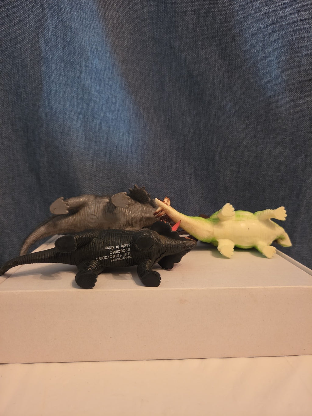 Dinosaur Toy Figures Lot of 3 Triceratops Stegosaurus Vintage Plastic Toy