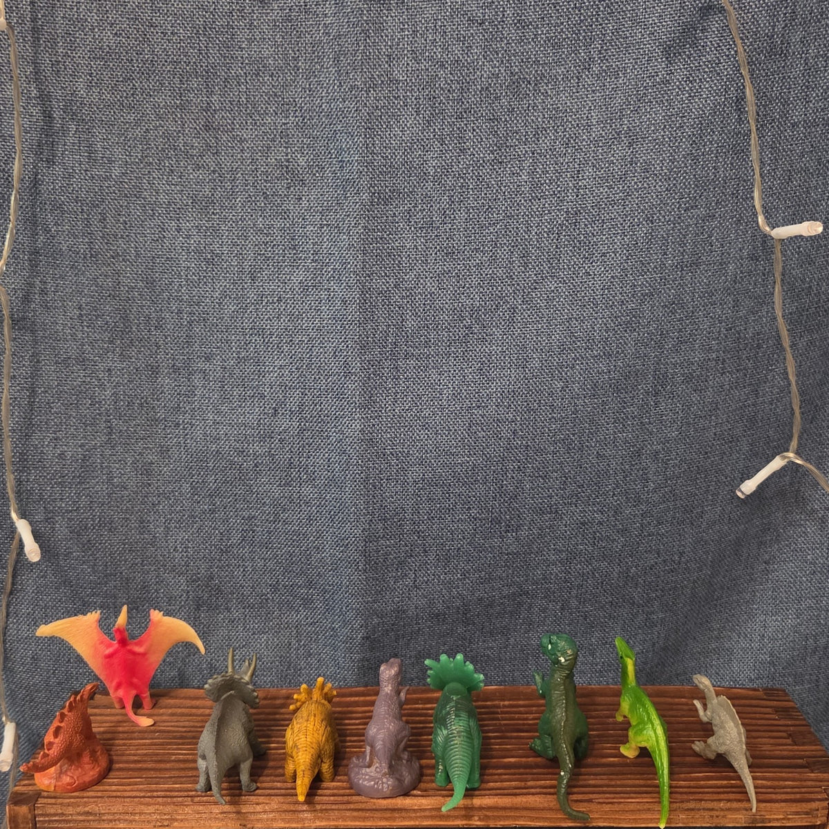 Miniature Plastic Dinosaur Figures Lot of 9