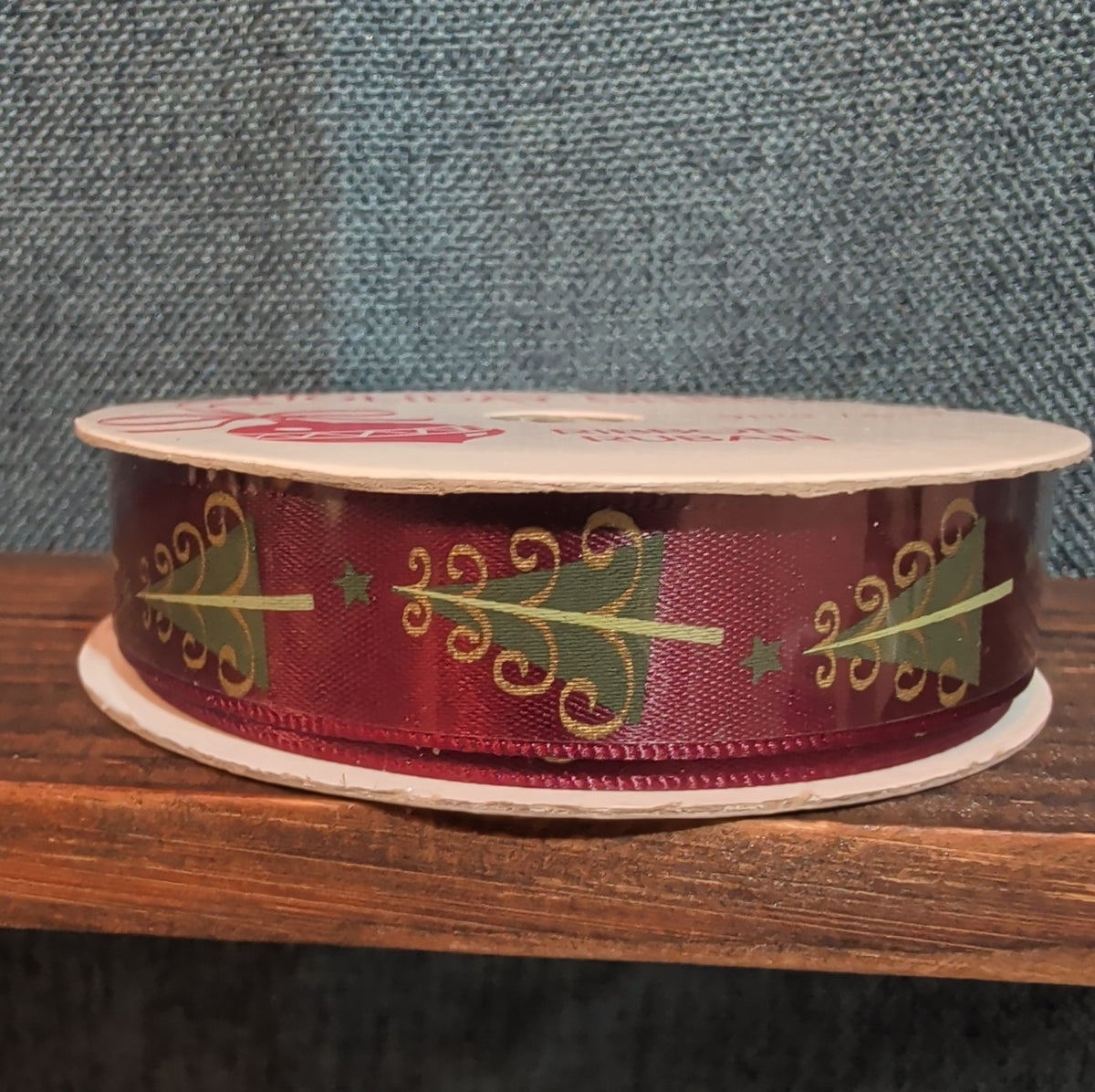 Michaels Holiday Cheer Ribbon Burgundy Christmas Tree 9ft NWT