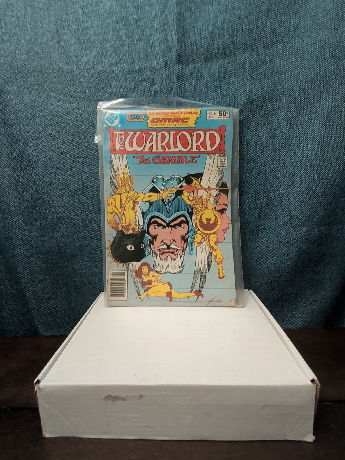 The Warlord #44 DC Comics 1981 / Mike Grell Sword & Sorcery Fantasy
