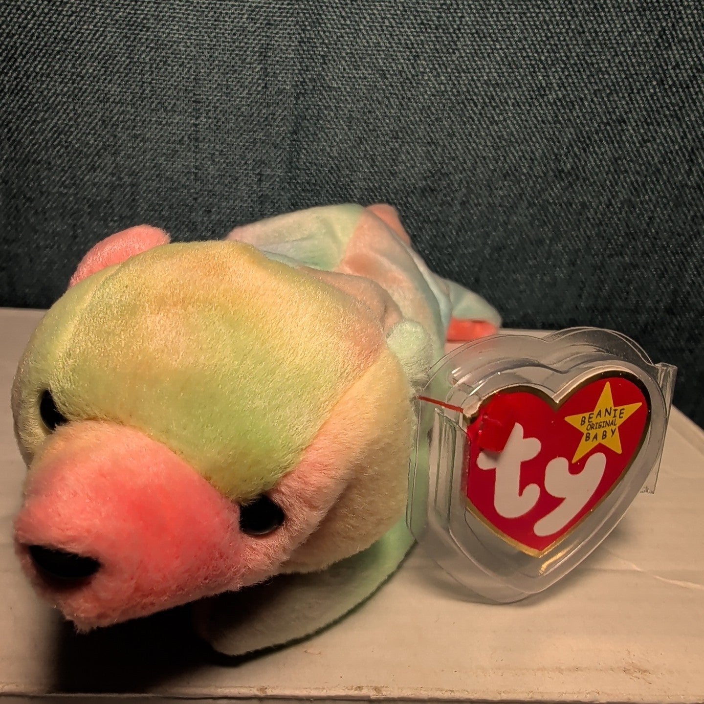 Sammy TY Beanie Baby 1999 Retired Tie-Dyed Multicolor Bear w/ Protector