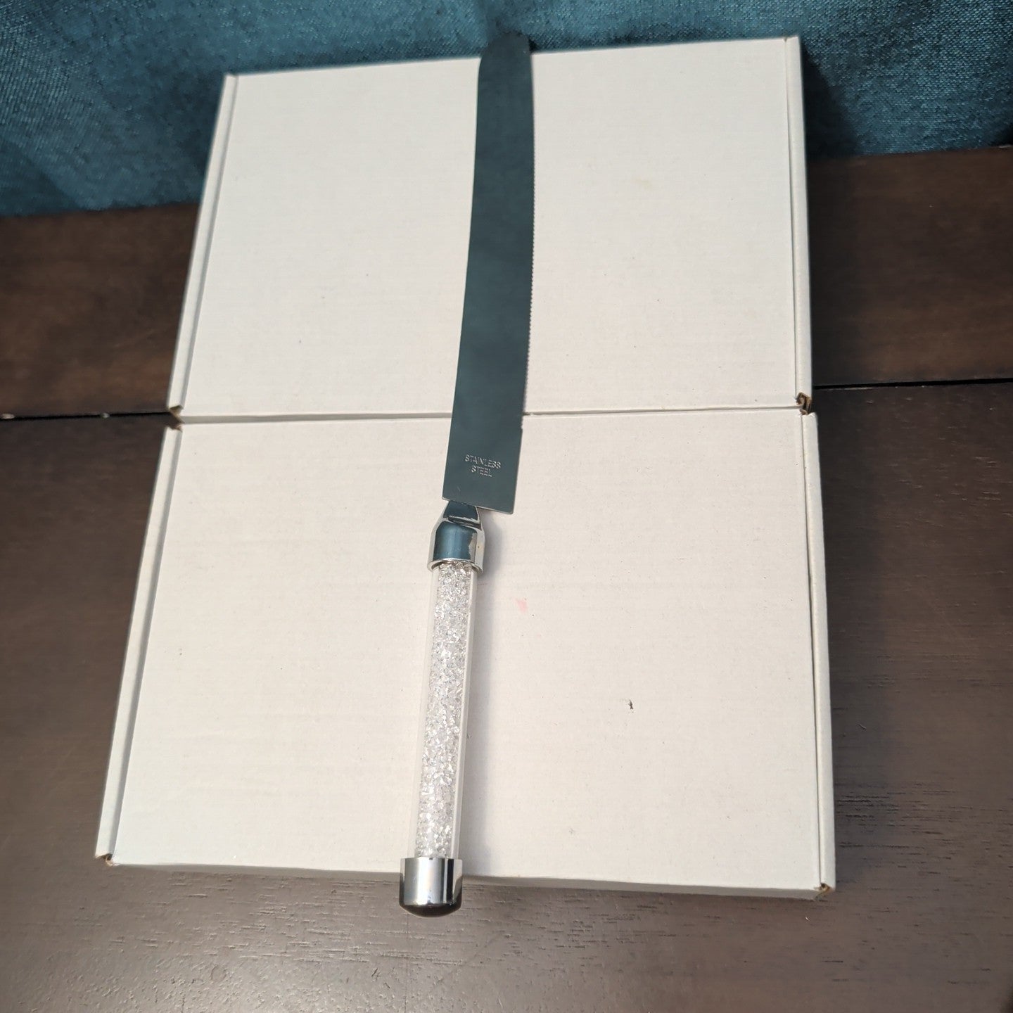 Mr & Mrs Wedding Cake Server Knife Set | Crystal Filled Bling Handle Stainless