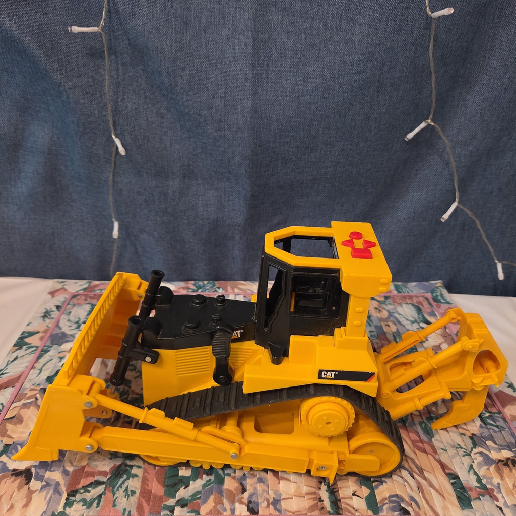 Caterpillar CAT Bulldozer Toy Plastic Construction Vehicle Y2K