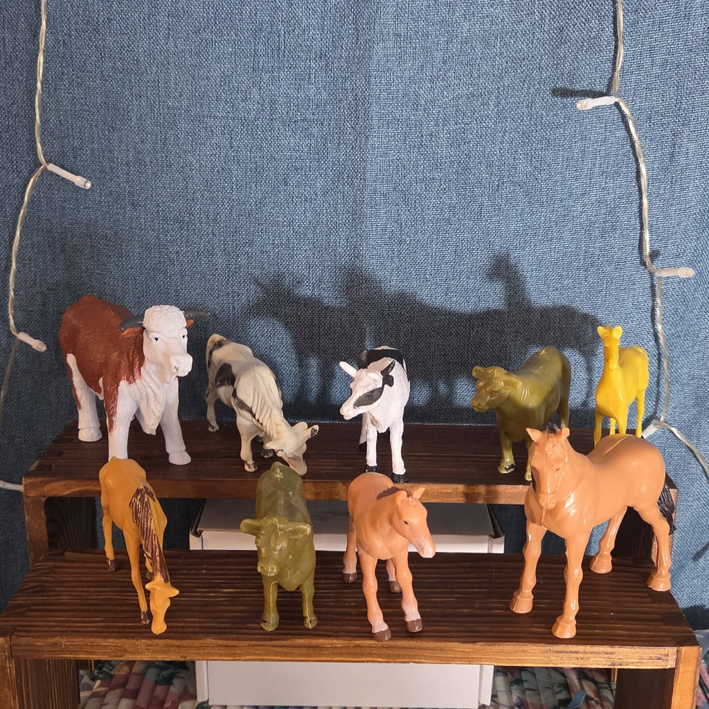Farm Animals 9Pc Lot Plastic Horses Cows Vintage Style P