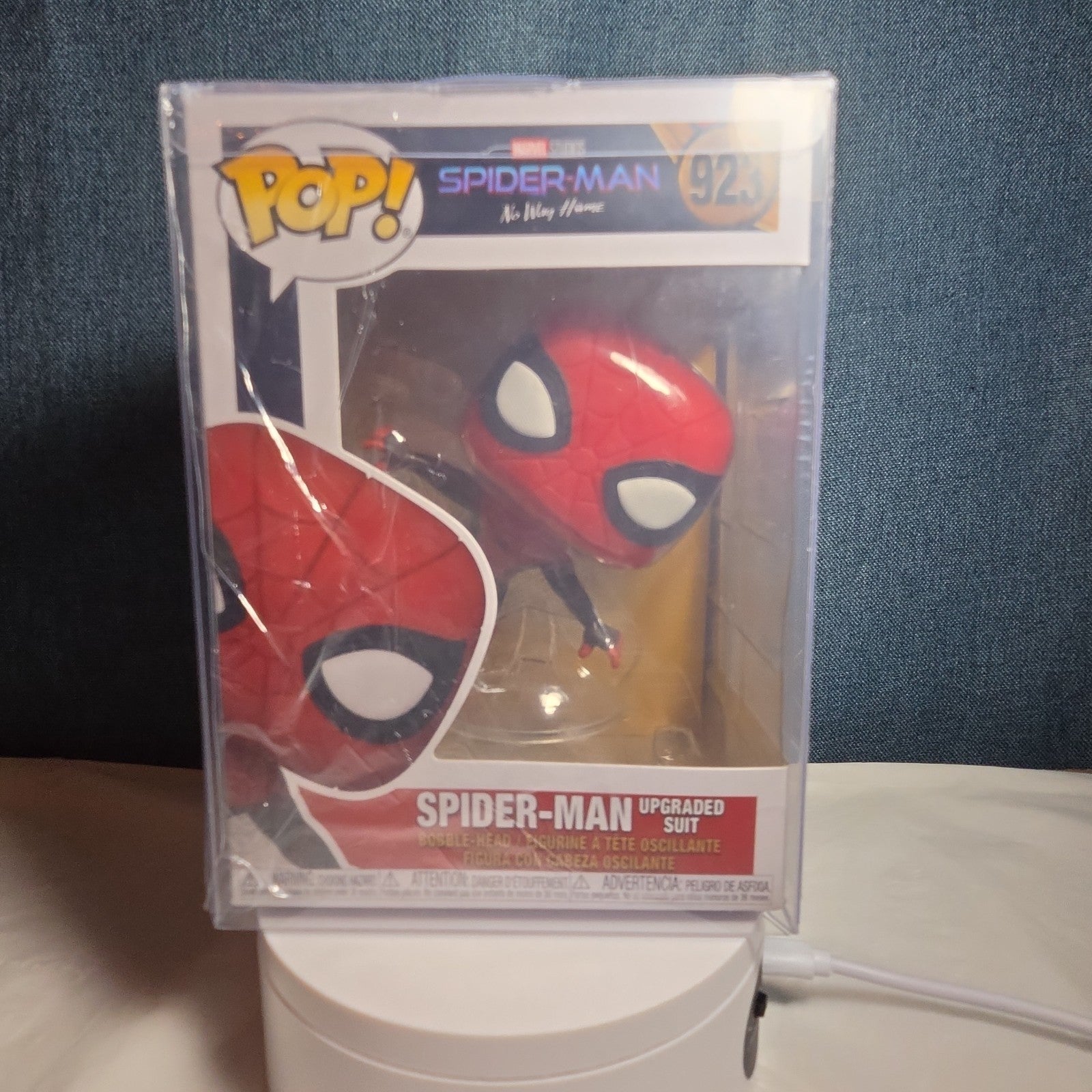 Funko Pop Marvel Spider-Man 923 Upgraded Suit No Way Home in Box with Protector
