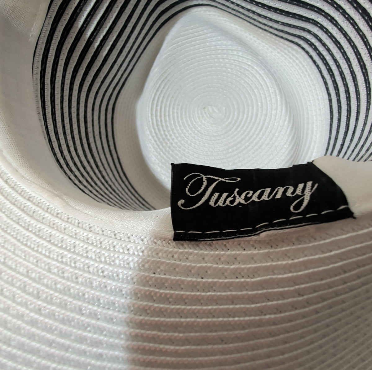 Tuscany Wide Brim Church Derby Dress Hat Black White Flower Bow Ribbon