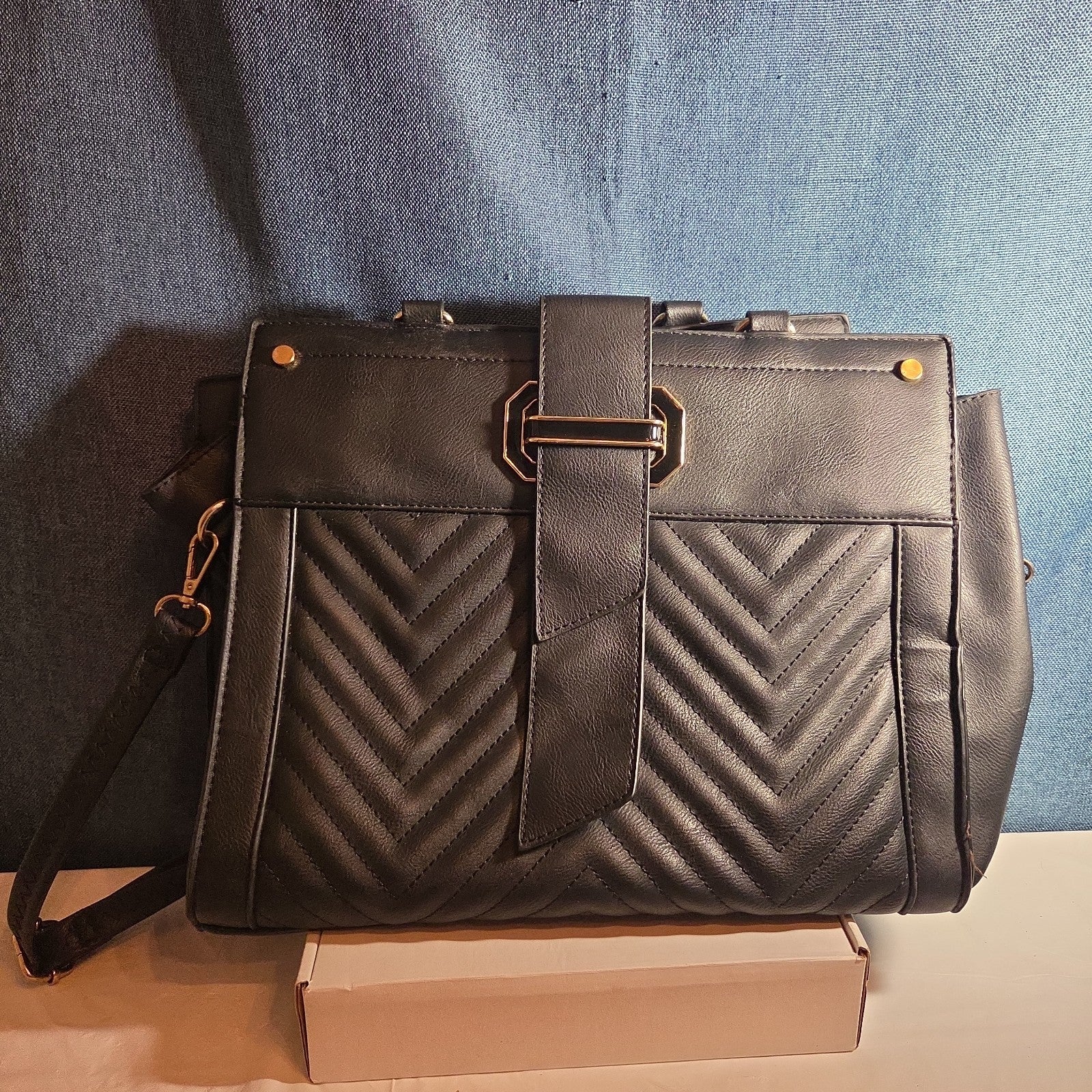 Satchel Chevron Quilted Faux Leather Purse Tote Classic Vibe