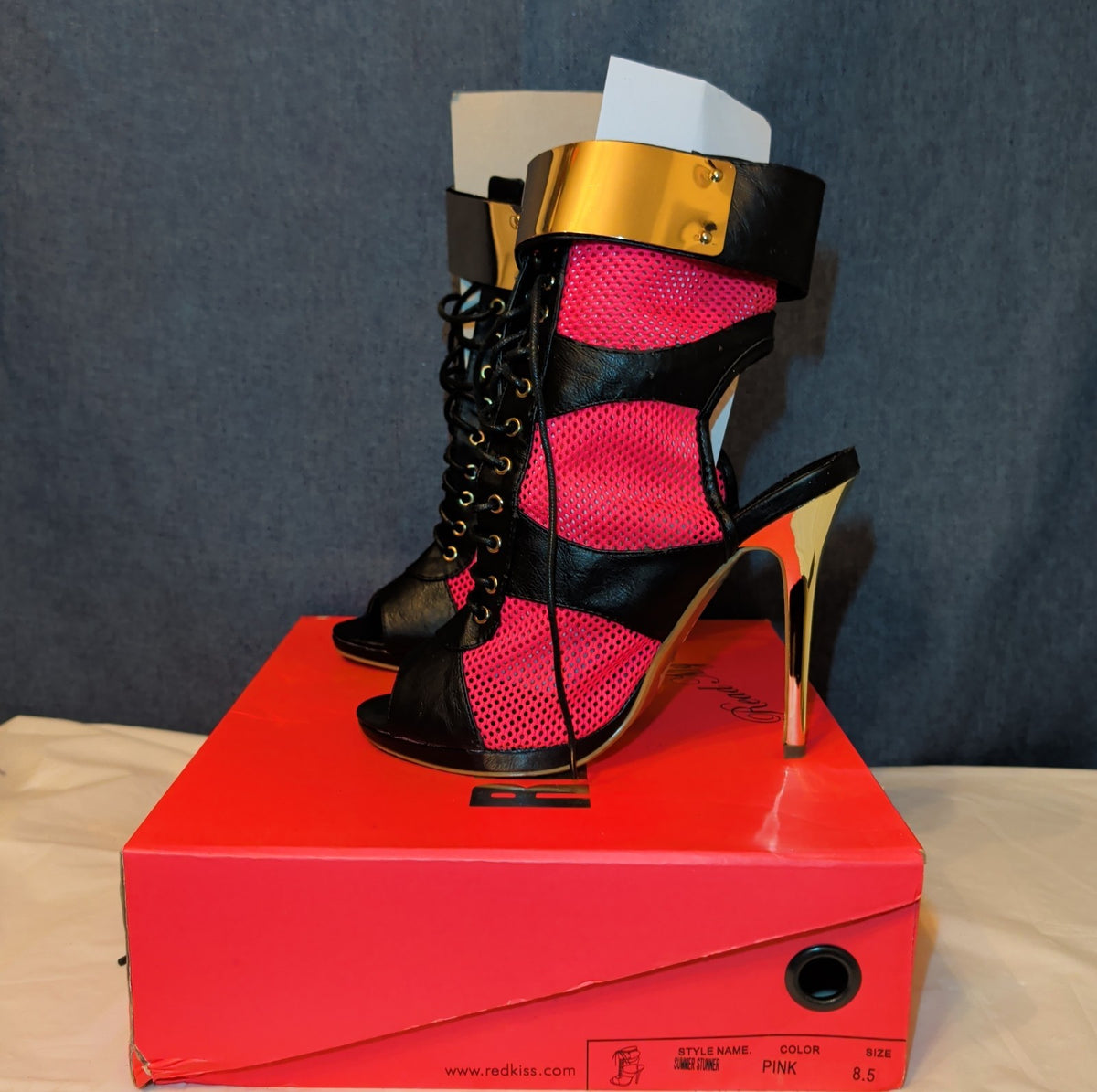 RedKiss Summer Stunner Heels Size 8.5 Pink Black Lace Up Caged Stiletto