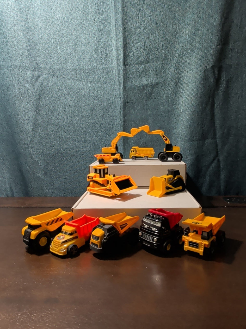 11 Mini Construction Vehicles | CAT, Volvo & More! |