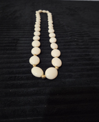 Vintage Cream Lucite Bead Necklace Graduated Flat Oval Disc Chain 32" No Clasp