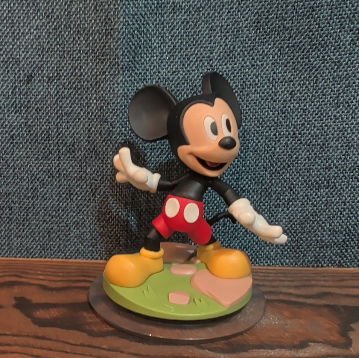 Disney Infinity 3.0 Mickey Minnie Mouse 2 Figure Lot PVC Loose