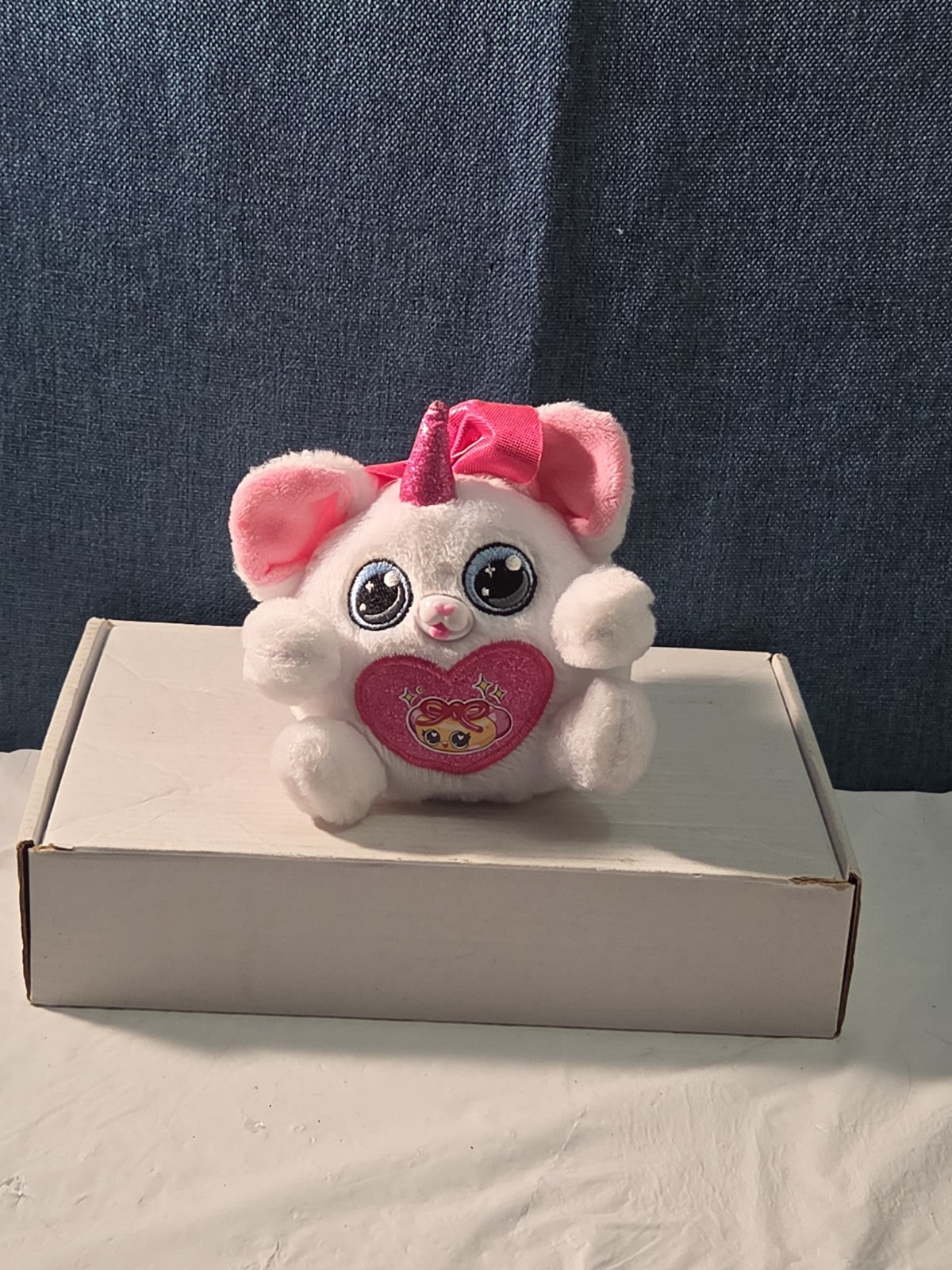 ZURU Rainbocorn Puppycorn Penny the Pug 5" Plush White Pink Bow Glitter Horn