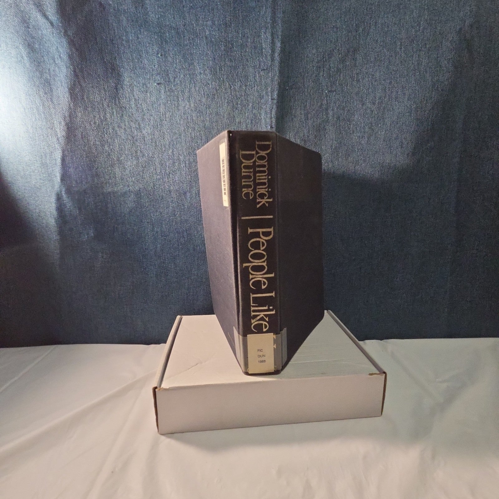 People Like Us Dominick Dunne 1988 Hardcover Vintage Ex-Library Reading Book