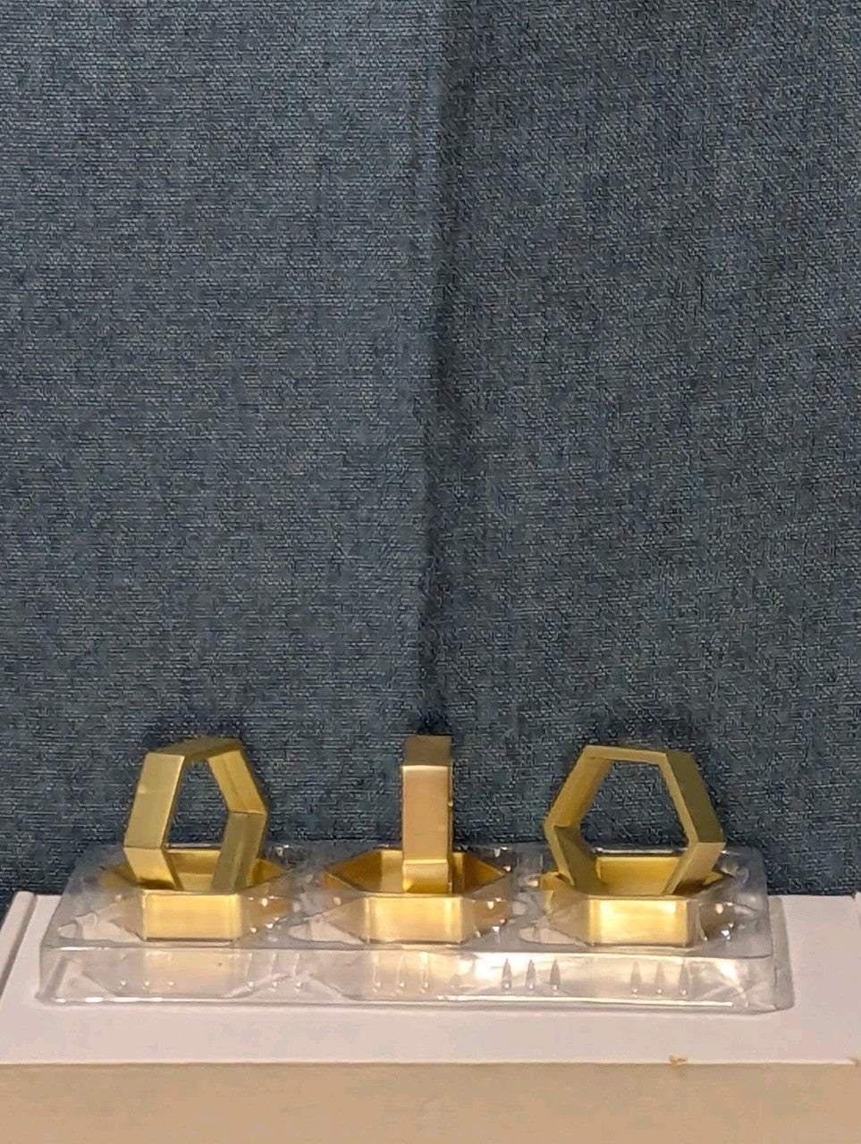 Set of 6 Modern Gold Hexagon Napkin Rings | Metal Geometric Table Decor | NEW